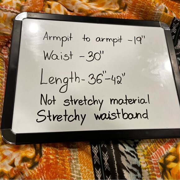 Asymmetrical halter zigzag print dress - Picture 10 of 15